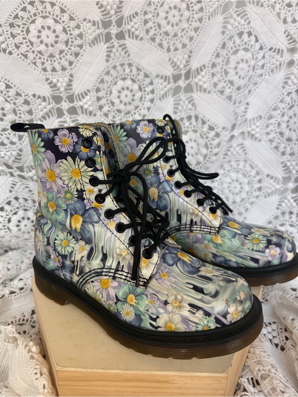 RARE COLLECTIBLE Dr. Martens 1460 Pascal Blue Slime Floral Paint Drip Boots Sz6